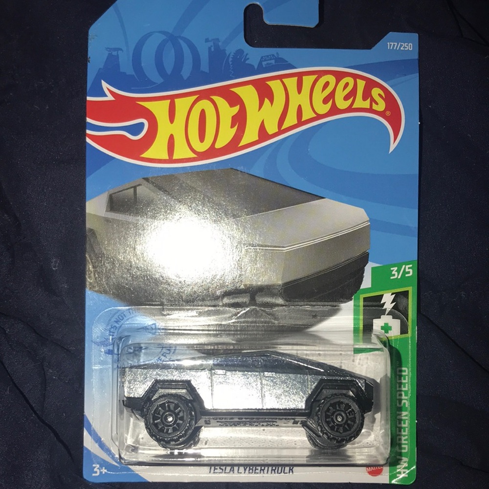 Super rare!!!! Hot wheels Tesla Cybertruck